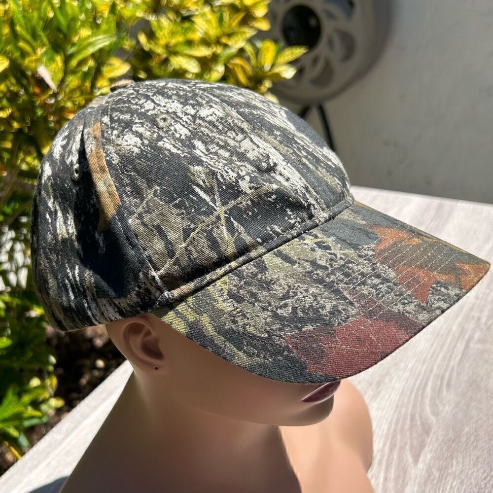 NWOT Predator Hunting Cap Men's OS Gray Brown Mossy Camo Adjustable Strapback